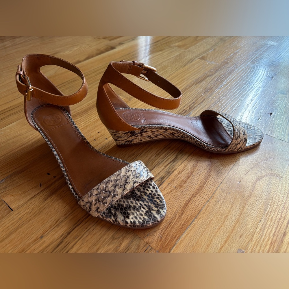 Tory Burch tan/snakeskin design leather wedge sandals